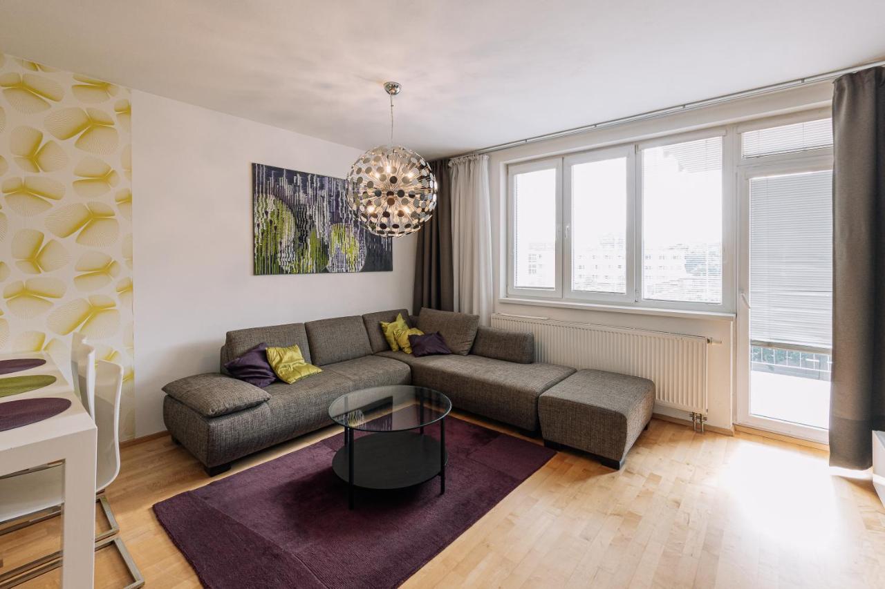Apartment Family Bratislava Parking Slot Included! Exterior photo