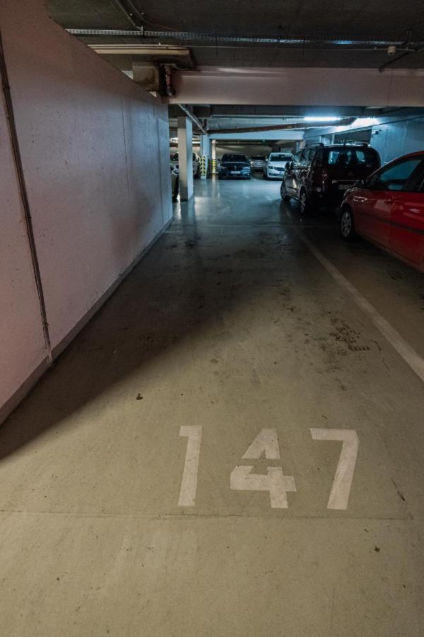 Apartment Family Bratislava Parking Slot Included! Exterior photo